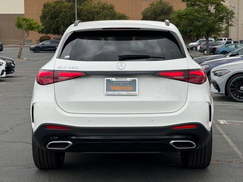 New 2026 Mercedes-Benz GLC 300 image 9