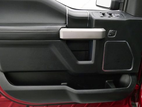 Used 2020 Ford F150 Lariat w/ Equipment Group 502A Luxury AWD/4WD image 12