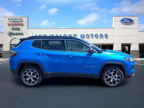 Used 2026 Jeep Compass Limited AWD/4WD image 1