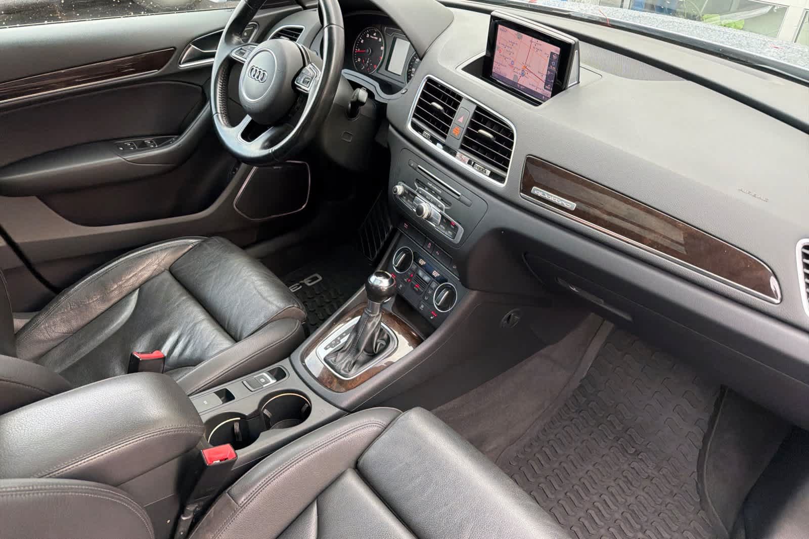Used 2016 Audi Q3 2.0T Prestige AWD/4WD image 18