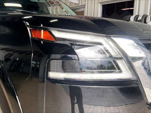 Used 2024 Nissan Armada SV AWD/4WD image 24