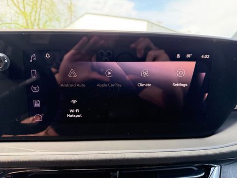 New 2026 Buick Envista Sport Touring FWD image 18