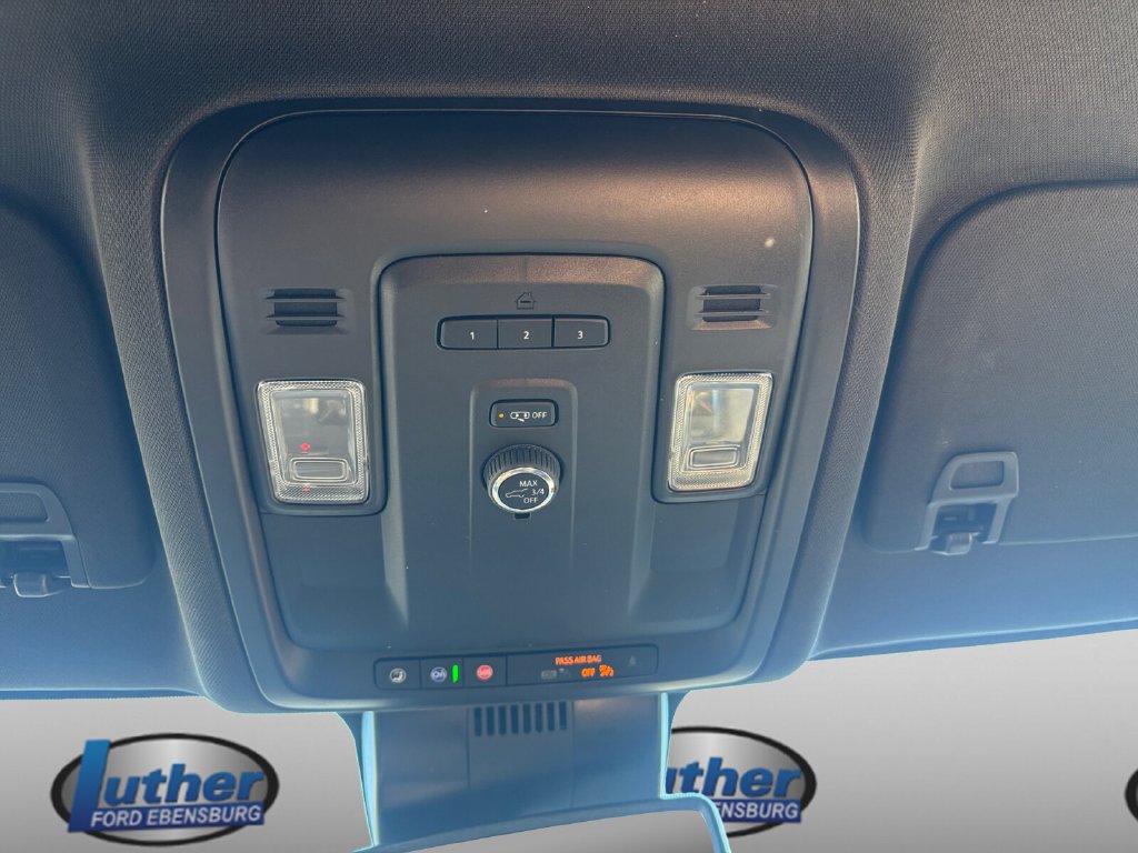 Used 2024 Chevrolet Tahoe LT AWD/4WD image 28