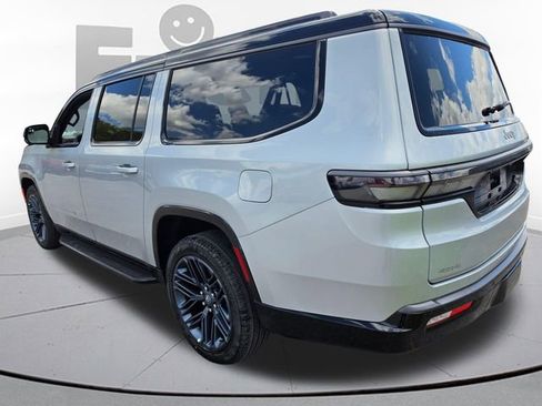 New 2026 Jeep Grand Wagoneer L 4WD image 8