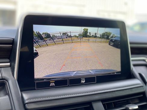 Used 2021 Chevrolet Suburban LT w/ Rear Media and Nav Package AWD/4WD image 13