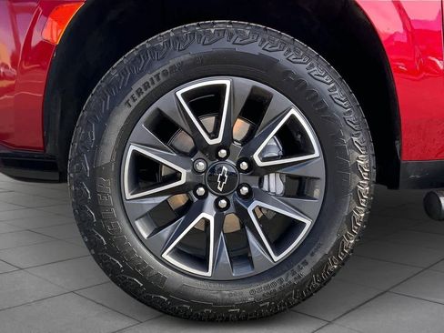 Used 2024 Chevrolet Tahoe Z71 w/ Luxury Package image 10