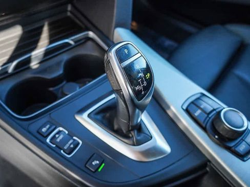 Used 2016 BMW 335i Gran Turismo xDrive image 22