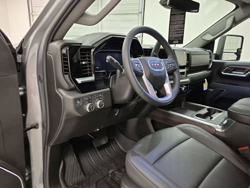 New 2026 GMC Sierra 2500 SLT image 10