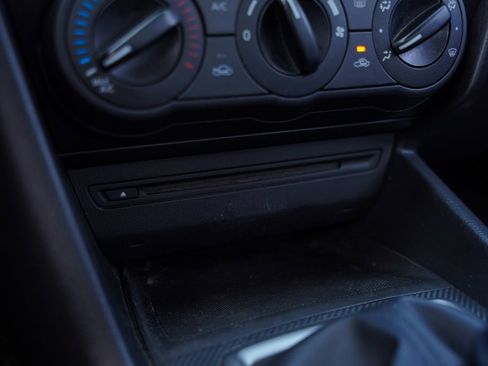 Used 2014 MAZDA MAZDA3 i Sport image 21