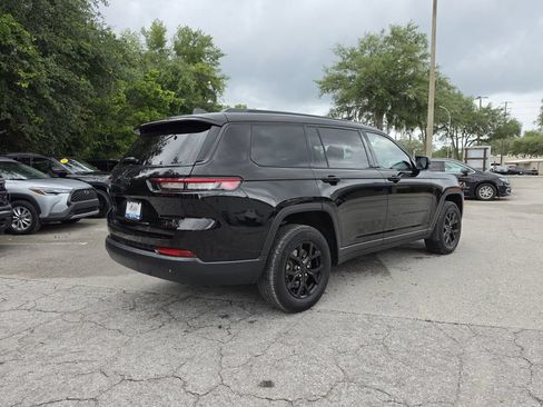 Used 2025 Jeep Grand Cherokee L Altitude AWD/4WD image 4