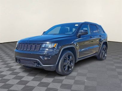 Used 2019 Jeep Grand Cherokee Laredo