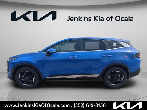 New 2026 Kia Sportage EX FWD image 6
