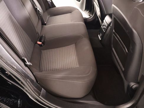 Used 2022 Dodge Charger R/T w/ Driver Convenience Group image 14