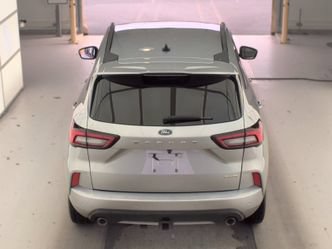 Used 2023 Ford Escape ST-Line Select w/ Tech Pack #2 AWD/4WD image 6