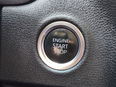 Used 2022 Toyota Tundra SR5 image 23