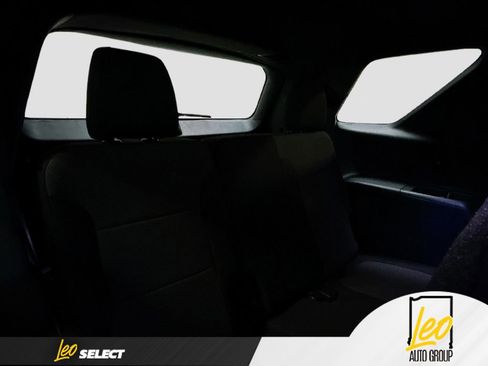 Used 2023 Chevrolet Traverse LT w/ LPO, Floor Liner Package image 27