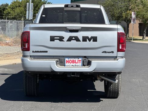 New 2026 RAM 2500 Laramie w/ Night Edition AWD/4WD image 4