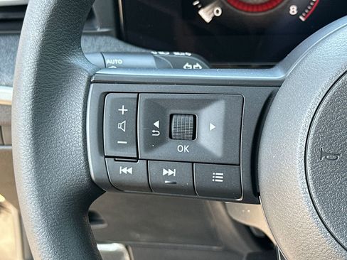New 2026 Nissan Kicks SV w/ Charging Package FWD image 23