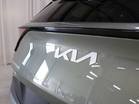 Used 2024 Kia Sportage X-Line w/ X-Line Premium Package AWD/4WD image 32