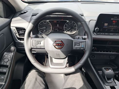 New 2026 Nissan Rogue SV AWD/4WD image 14