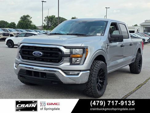 Used 2023 Ford F150 XLT AWD/4WD image 3