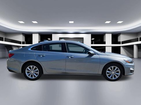Used 2023 Chevrolet Malibu LT FWD image 7
