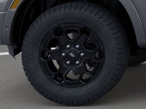 New 2025 Ford Ranger Lariat w/ Black Appearance Package image 19