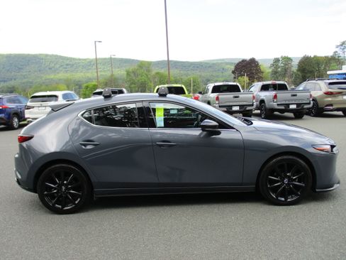Used 2025 MAZDA MAZDA3 Hatchback w/Premium Plus Pkg AWD/4WD image 4