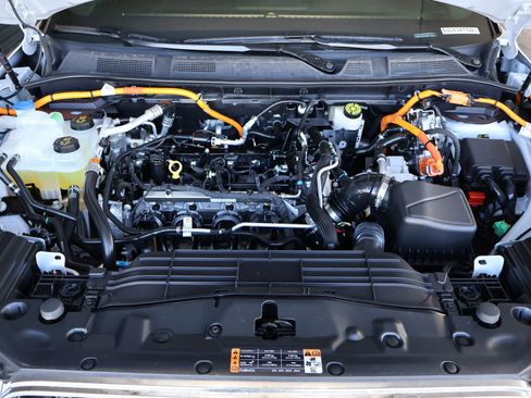 Used 2025 Lincoln Corsair Grand Touring image 30