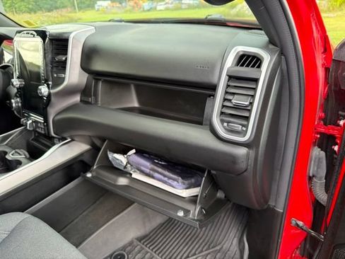 Used 2023 RAM 1500 Big Horn AWD/4WD image 35