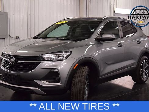Used 2023 Buick Encore GX Select w/ Safety Package II AWD/4WD image 3