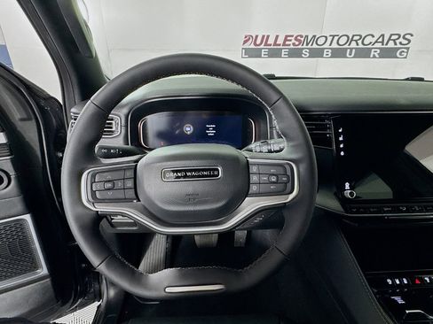 New 2026 Jeep Grand Wagoneer 4WD w/ Premium Group I image 11