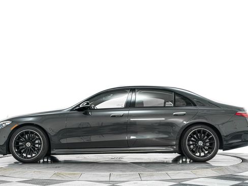 Used 2024 Mercedes-Benz S 580 4MATIC Sedan image 6