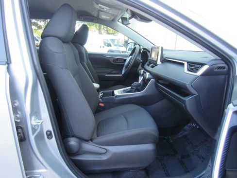 Used 2025 Toyota RAV4 LE image 18