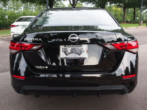 Used 2025 Nissan Sentra SV FWD image 6