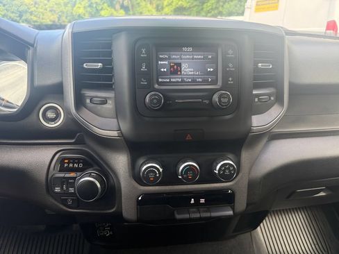 Used 2019 RAM 1500 Tradesman AWD/4WD image 24