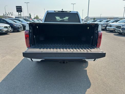 Used 2024 Toyota Tundra Platinum AWD/4WD image 13