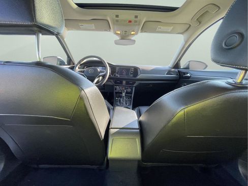 Used 2024 Volkswagen Jetta SE FWD image 15