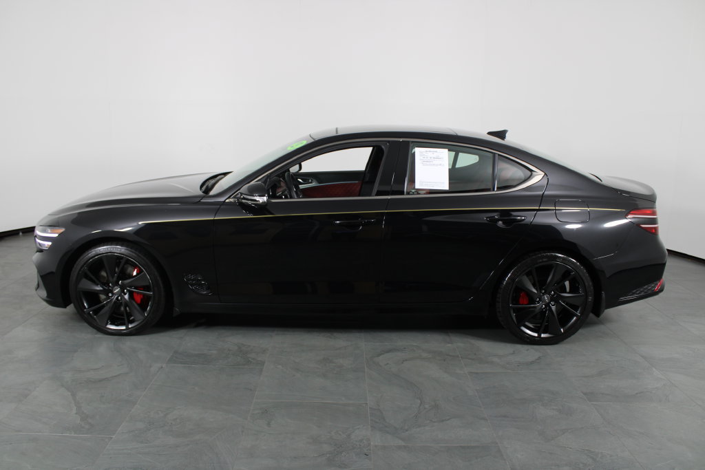 Used 2023 Genesis G70 3.3T w/ Sport Prestige Package RWD image 12