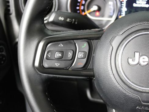 Used 2020 Jeep Wrangler Unlimited Sport AWD/4WD image 23