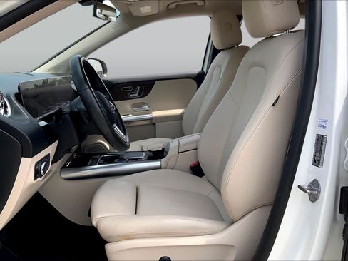 Used 2021 Mercedes-Benz GLA 250 image 8