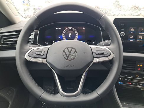 New 2026 Volkswagen Jetta SE image 19