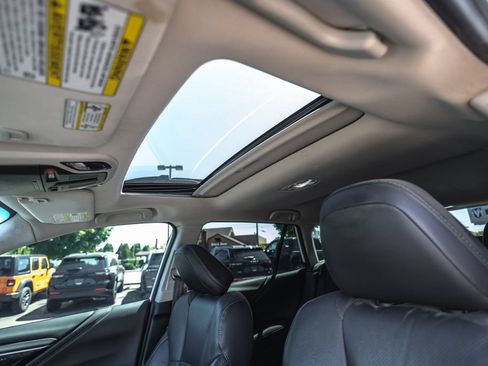 Used 2020 Subaru Outback Limited XT AWD/4WD image 19