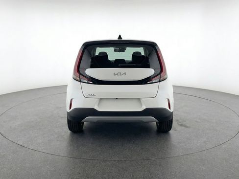 Used 2025 Kia Soul LX w/ LX Technology Package image 7