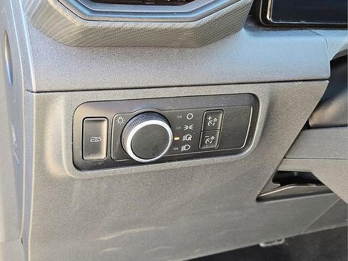 Used 2024 Ford Mustang EcoBoost image 21