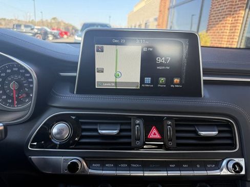 Used 2019 Genesis G70 3.3T Advanced image 24