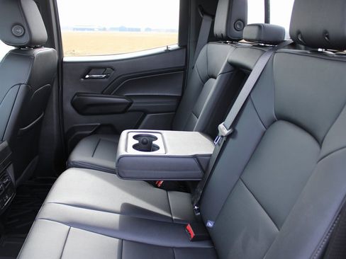 New 2026 GMC Canyon Elevation w/ Convenience Package image 26