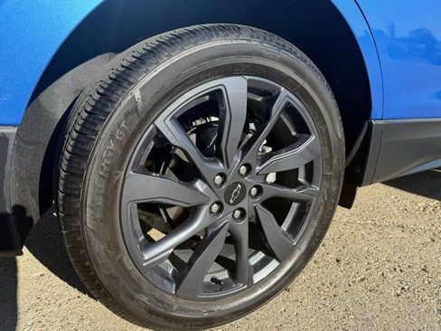 Used 2024 Chevrolet Equinox RS w/ RS Leather Package image 11