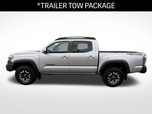 Used 2022 Toyota Tacoma TRD Off-Road w/ TRD Premium Off Road Package AWD/4WD image 7