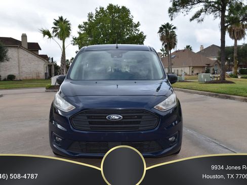 Used 2019 Ford Transit Connect XLT image 3